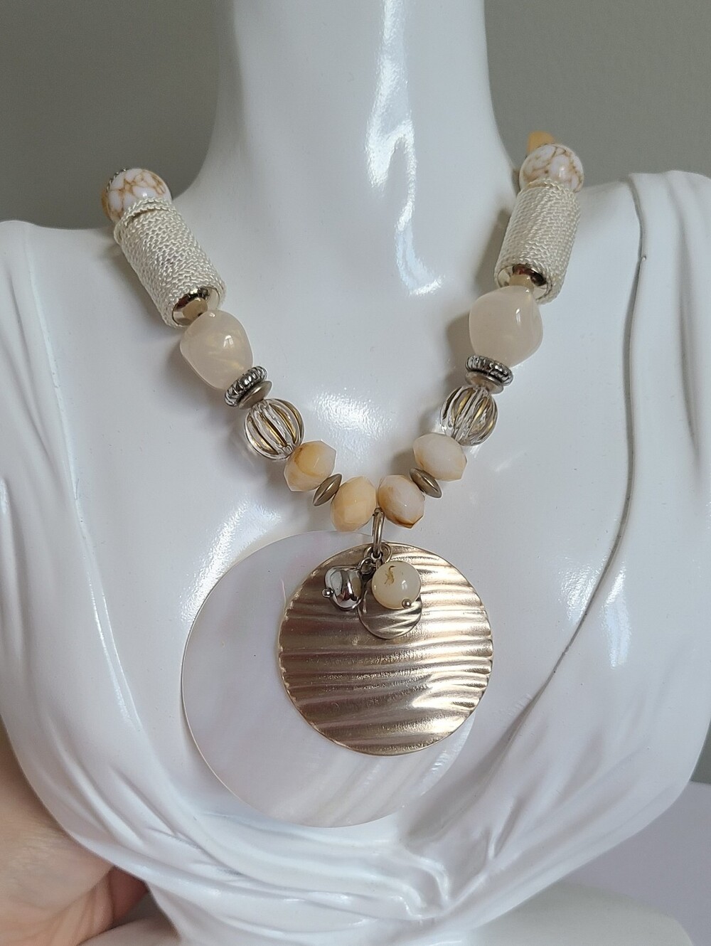 Chico's Boho Lagenlook Beach Cream Beaded Shell Corded Chunky Statement Necklace